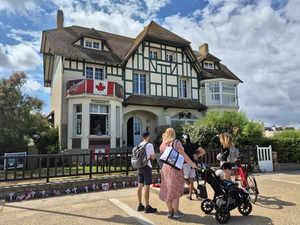 Maison des Canadiens - Bernières sur mer