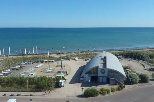 ecole de voile de courseulles batiment