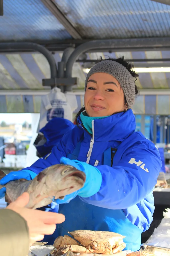 marche aux poissons courseulles sur mer credit nathalie papouin