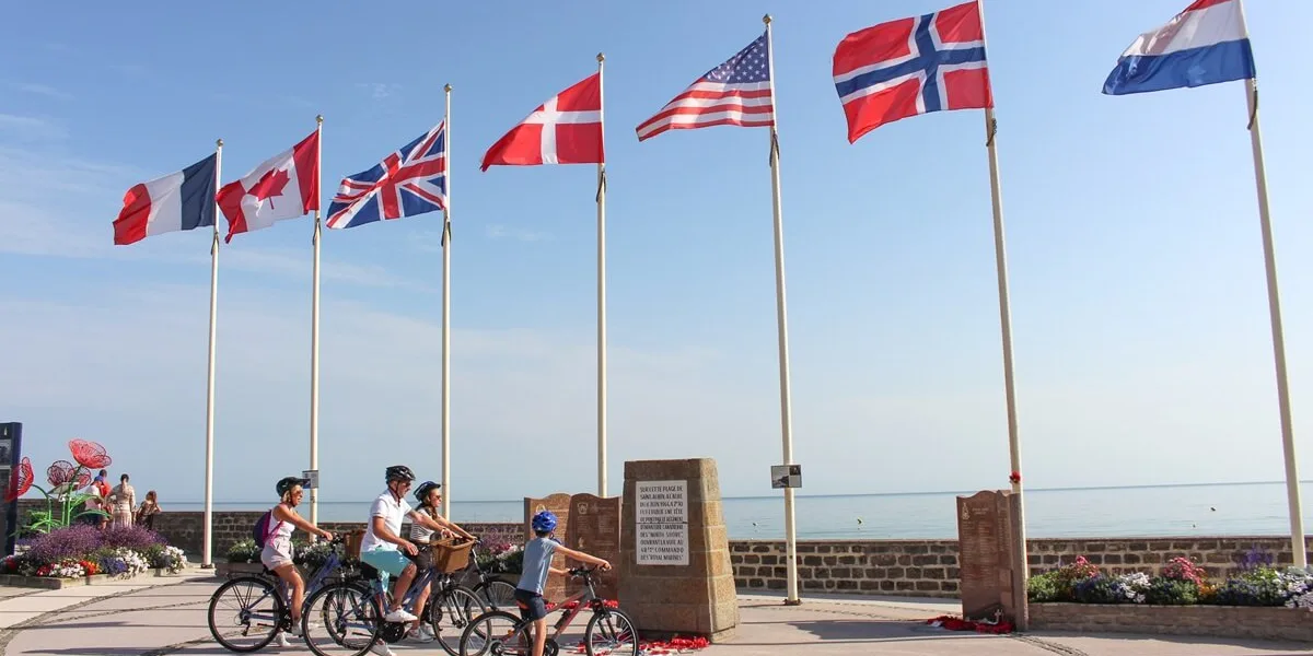 reportage famille avec enfants velo saint aubin dday marie petit calvados attractivite